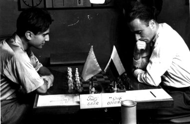 Mikhail Tal vs NN (1963)