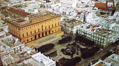 Vista area del Ayuntamiento de San Fernando