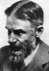 Fotografía de Bernard Shaw en primer plano