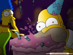 Homer Simpson devorando una tarta de cumpleaños